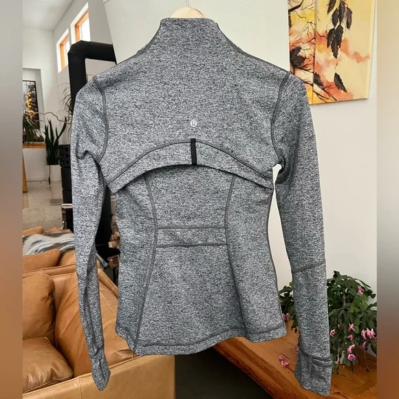 Lululemon Define Jacket - Picture 3 of 4